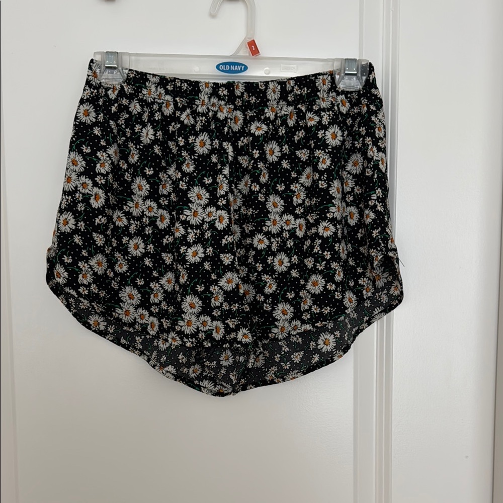 Black and White Floral Shorts with Curved Hem